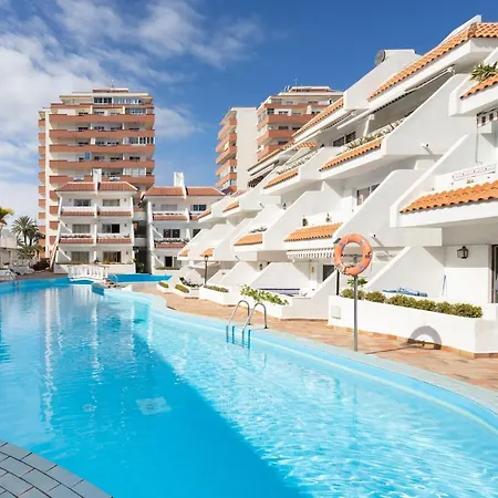 Precioso Alojamiento Con Piscina En Urbanizacion * Playa de las Americas (Tenerife)