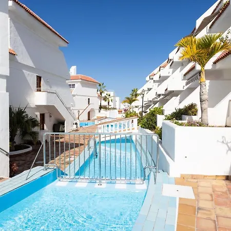 Precioso Alojamiento Con Piscina En Urbanizacion Apartment